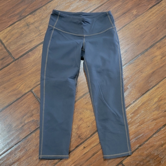 Athleta Pants - Athleta leggings